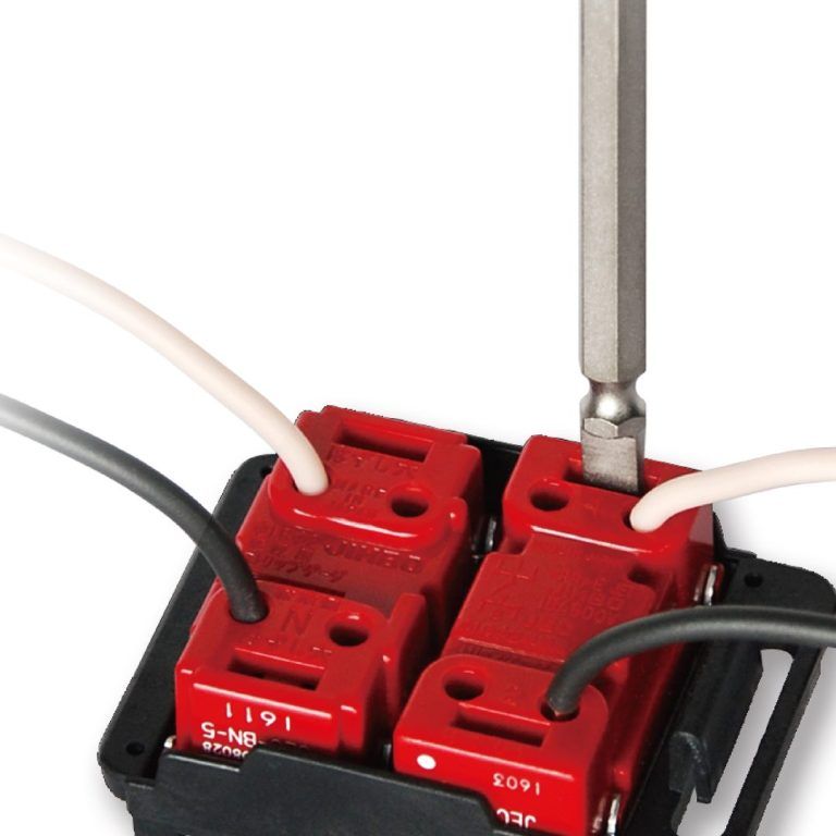 تصویر  پیچ گوشتی دوسو چهارسو 5 اینچ 3970